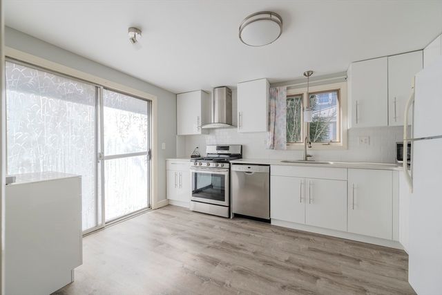 76 Vermont St, Boston, MA 02132