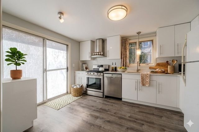 76 Vermont St, Boston, MA 02132