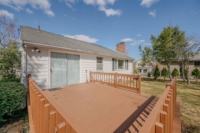 76 Vermont St, Boston, MA 02132