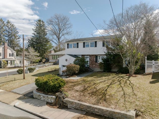 76 Vermont St, Boston, MA 02132