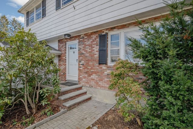 76 Vermont St, Boston, MA 02132