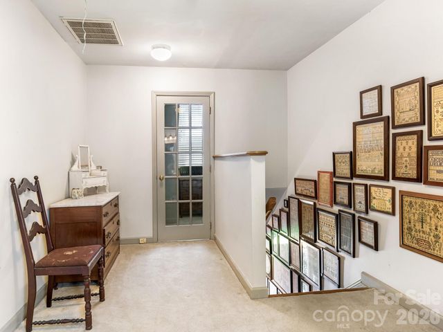 3021 Crosby Road, Charlotte, NC 28211