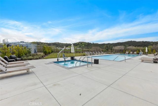 28427 Farm Creek Way, Valley Center, CA 92082