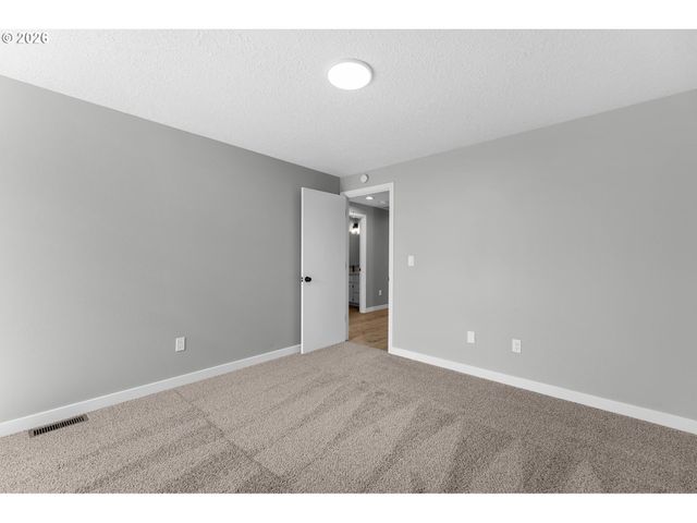 3715 Ne 157TH Ave, Vancouver, WA 98682