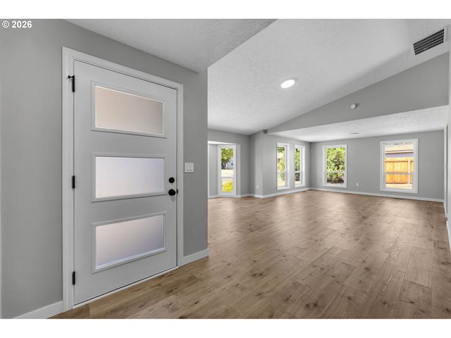 3715 Ne 157TH Ave, Vancouver, WA 98682