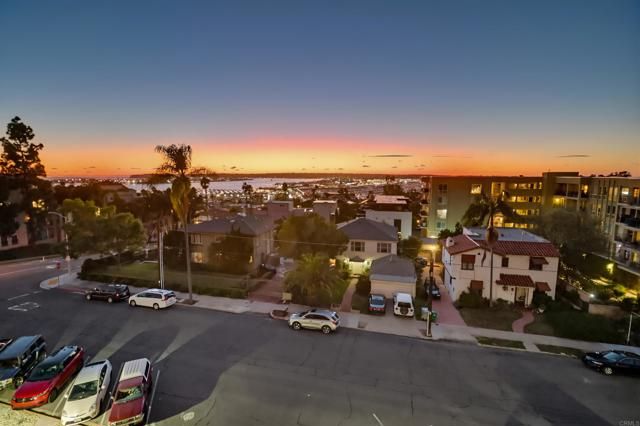 230 W Laurel Street 502, San Diego, CA 92101