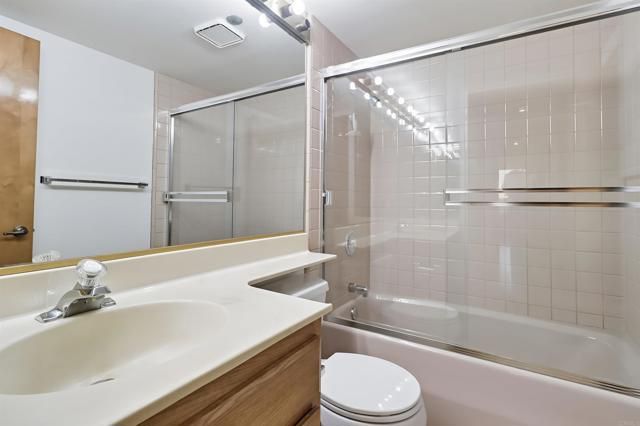 230 W Laurel Street 502, San Diego, CA 92101