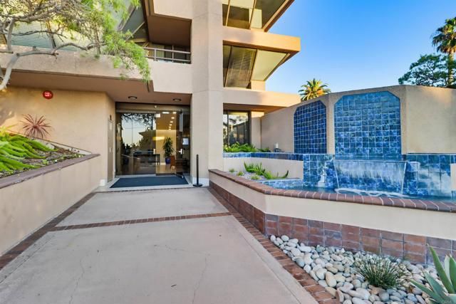 230 W Laurel Street 502, San Diego, CA 92101