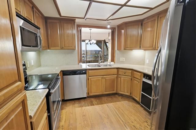 230 W Laurel Street 502, San Diego, CA 92101