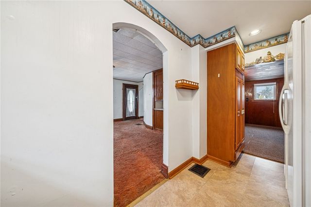 2305 Watkins Ave, Latrobe, PA 15650