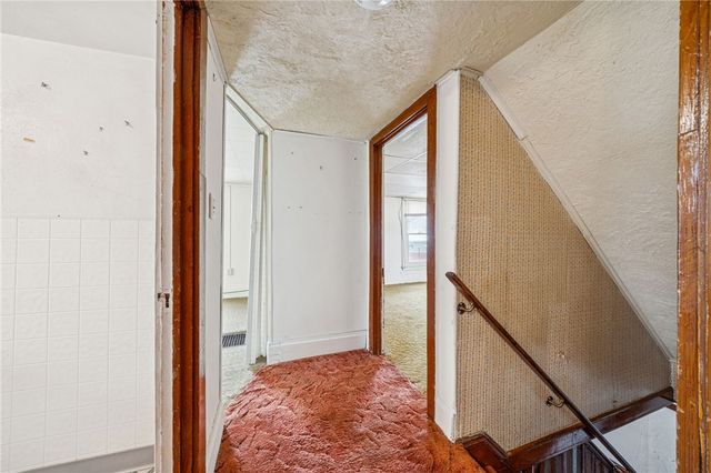 2305 Watkins Ave, Latrobe, PA 15650