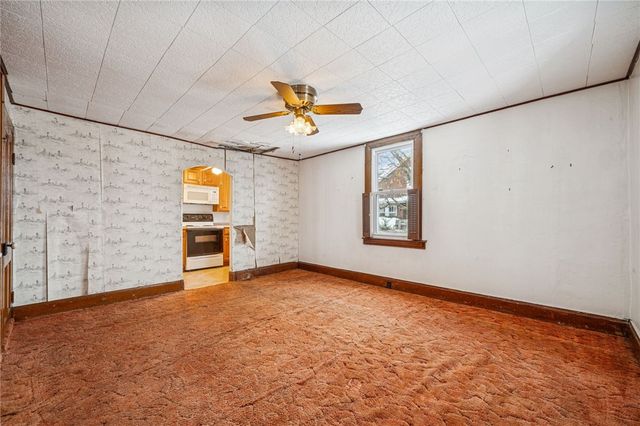 2305 Watkins Ave, Latrobe, PA 15650