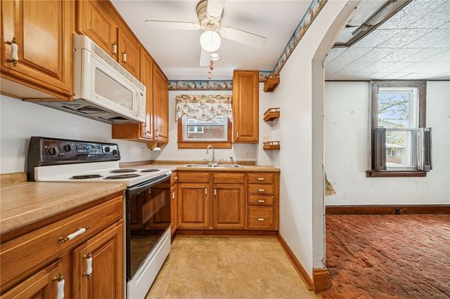 2305 Watkins Ave, Latrobe, PA 15650