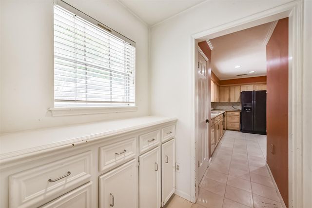 9402 Stockport Drive, Spring, TX 77379