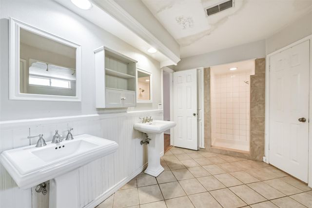 9402 Stockport Drive, Spring, TX 77379