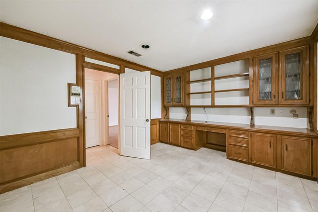 9402 Stockport Drive, Spring, TX 77379