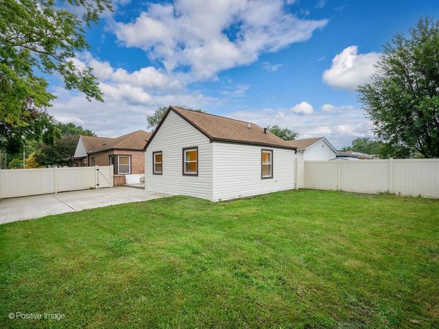 10059 S Spaulding Avenue, Evergreen Park, IL 60805