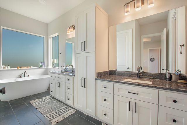 804 Lexington Lane, Nevada, TX 75173