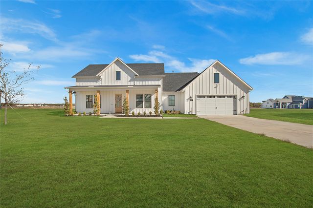 804 Lexington Lane, Nevada, TX 75173