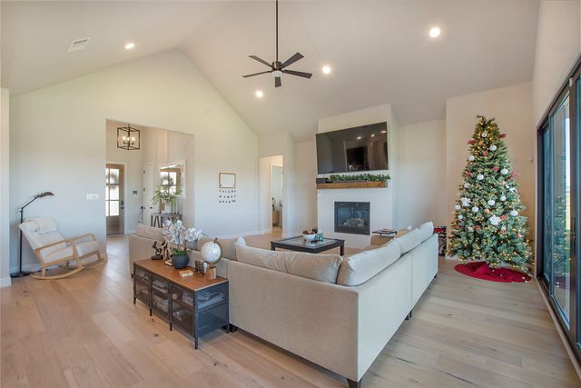 804 Lexington Lane, Nevada, TX 75173