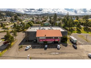 985 NEWMARK Ave, Coos Bay, OR 97420