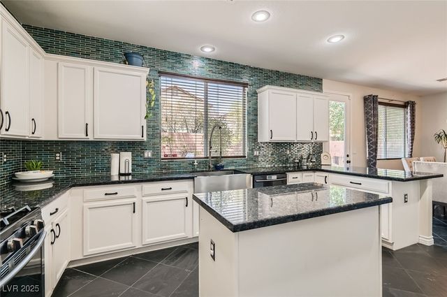 9580 Magnificent Avenue, Las Vegas, NV 89148