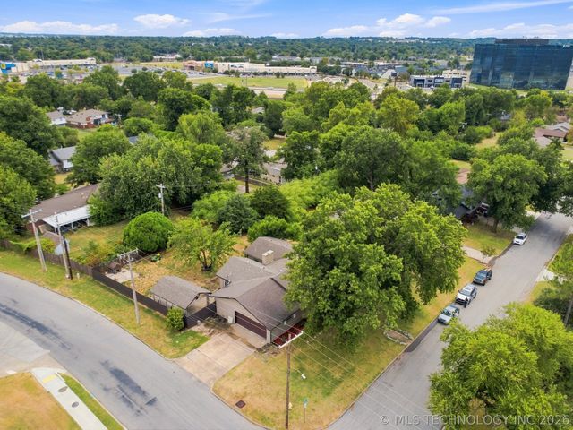 4307 S Braden Avenue, Tulsa, OK 74135