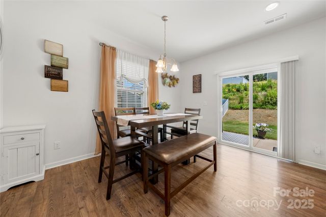 7016 Branch Fork Road, Charlotte, NC 28215