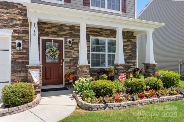 7016 Branch Fork Road, Charlotte, NC 28215