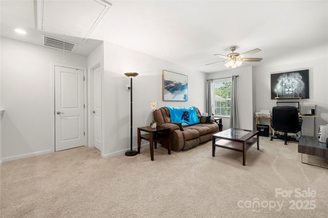 7016 Branch Fork Road, Charlotte, NC 28215