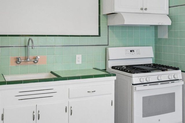 119 E Moltke Street, Daly City, CA 94014