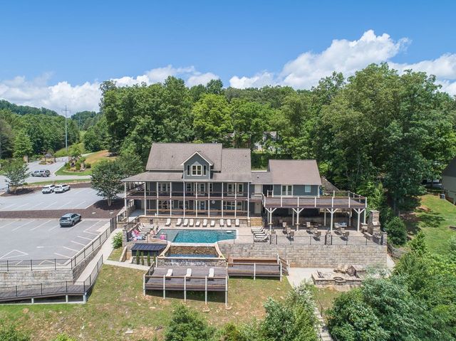 574 Winding Ridge, Blairsville, GA 30512