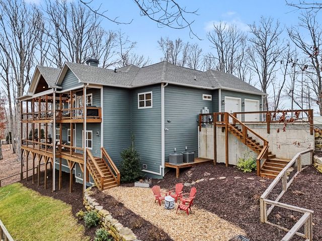 574 Winding Ridge, Blairsville, GA 30512