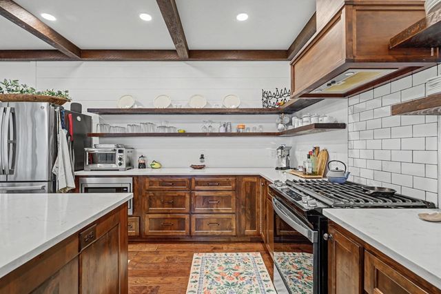 574 Winding Ridge, Blairsville, GA 30512