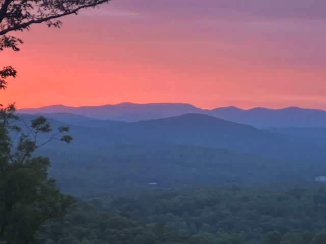 574 Winding Ridge, Blairsville, GA 30512