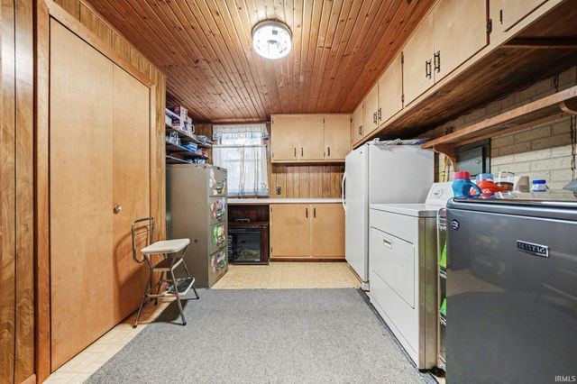 53857 County Road 5, Elkhart, IN 46514