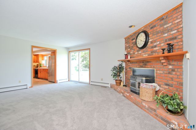 310 Thompsonville Road, Suffield, CT 06078