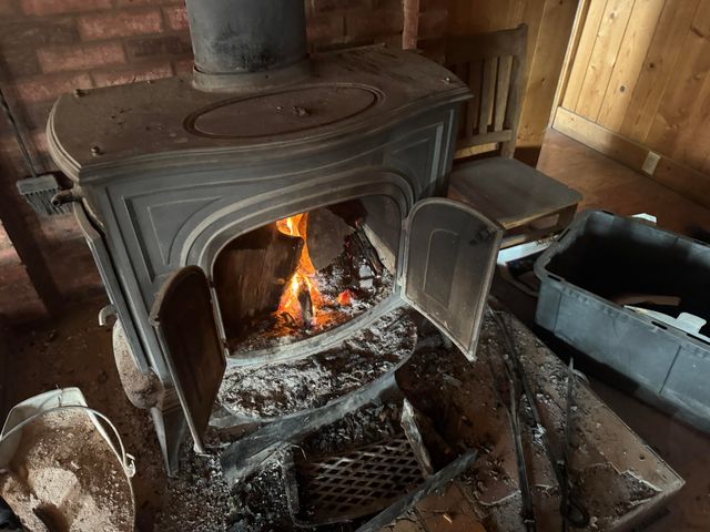 170 Justice Road, Zenia, CA 95595