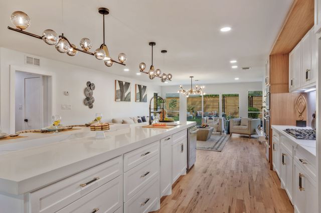 11115 Scotsmeadow Drive, Dallas, TX 75218