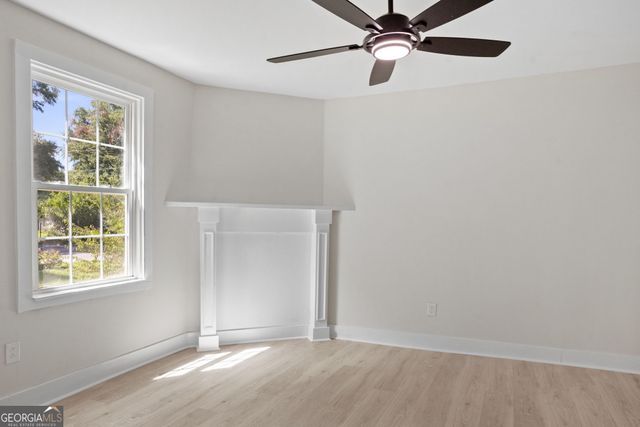713 Atlanta Street, Savannah, GA 31405