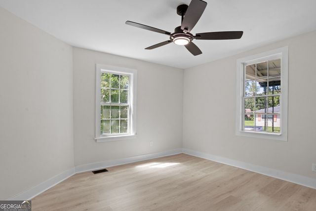 713 Atlanta Street, Savannah, GA 31405