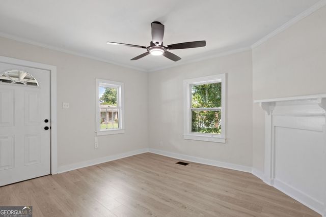 713 Atlanta Street, Savannah, GA 31405