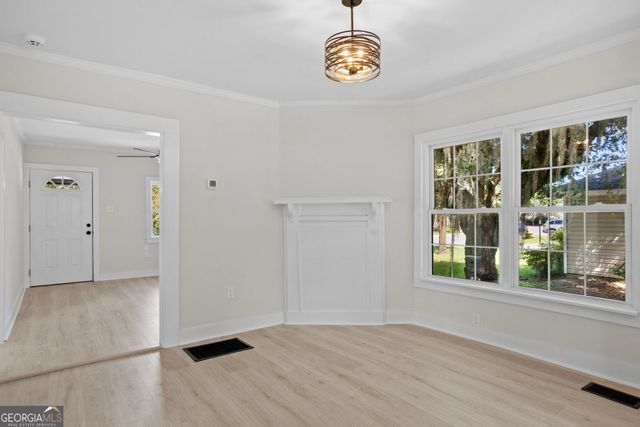 713 Atlanta Street, Savannah, GA 31405