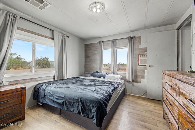 20843 W TIP TOP MINE Road, Wittmann, AZ 85361