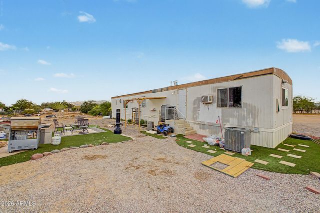 20843 W TIP TOP MINE Road, Wittmann, AZ 85361