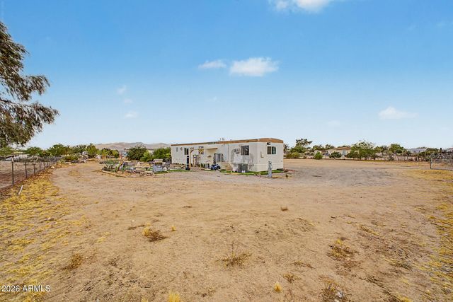 20843 W TIP TOP MINE Road, Wittmann, AZ 85361