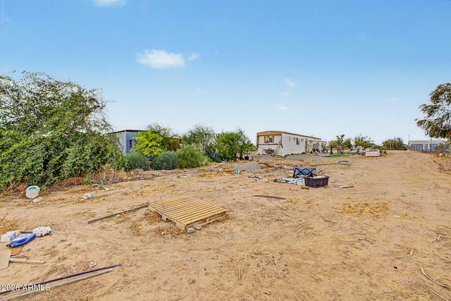 20843 W TIP TOP MINE Road, Wittmann, AZ 85361