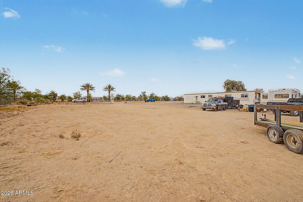 20843 W TIP TOP MINE Road, Wittmann, AZ 85361 — photo 5