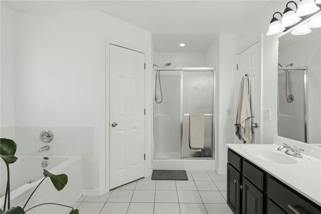 6109 Pleasant Place, Rogers, AR 72758