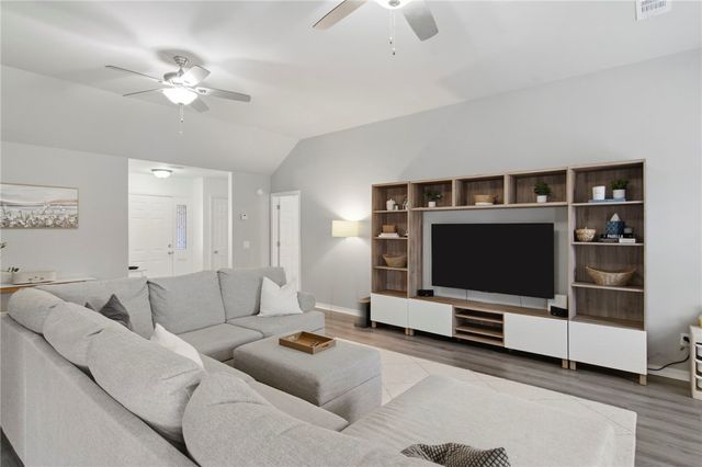 6109 Pleasant Place, Rogers, AR 72758